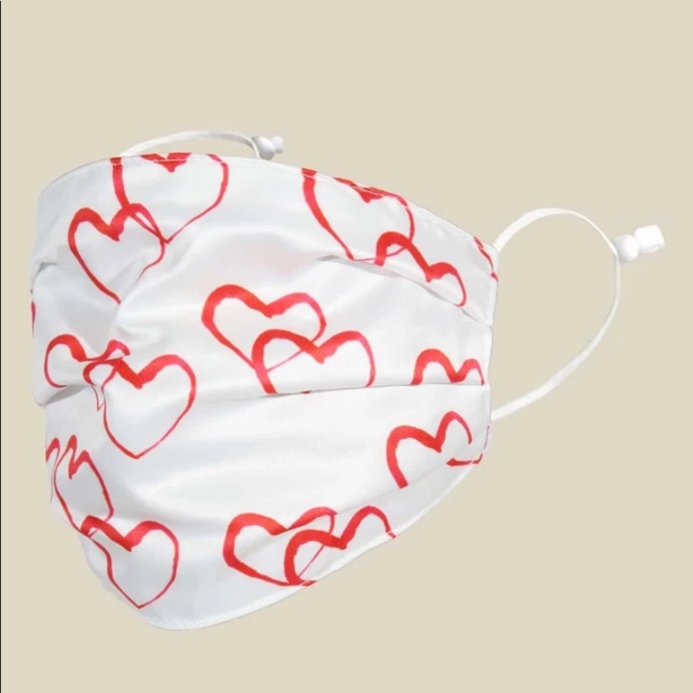 Valentine face mask 😷